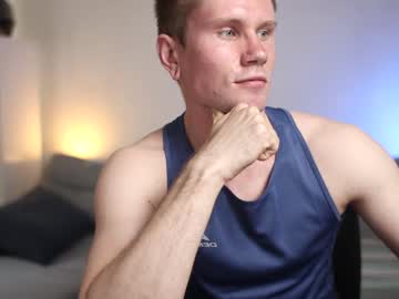Kevin_Park Chaturbate stream image from June 02, 2025