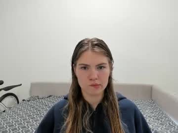 Ninarihh Chaturbate stream image from June 02, 2025