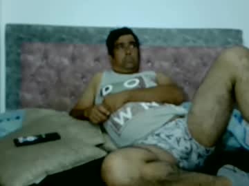 Batery82 Chaturbate stream image from June 02, 2025