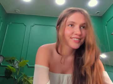 Velvet_Cherry Chaturbate stream image from June 02, 2025