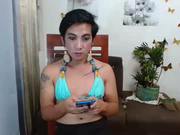 Yourehottie_Chantal Chaturbate stream image from June 02, 2025