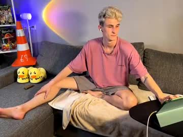 Johnyfriend Chaturbate stream image from June 02, 2025