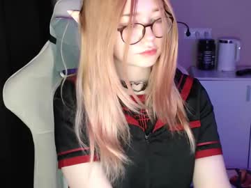 Angellmarel Chaturbate stream image from June 02, 2025