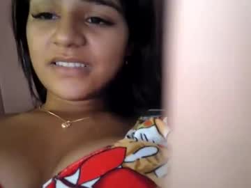 Annrosse18 Chaturbate stream image from June 02, 2025