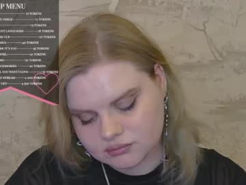 Bunnyglow Chaturbate stream image from June 02, 2025