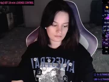 Darcyie1ove Chaturbate stream image from June 02, 2025
