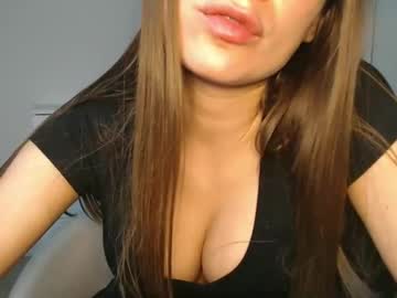 Hotvibesonly25 Chaturbate stream image from June 02, 2025