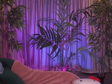 Zenydaxbelle Chaturbate stream image from June 02, 2025