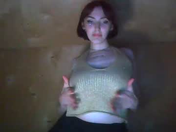 Sashasunnybunny Chaturbate stream image from June 02, 2025