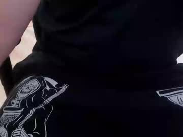 Titties_Lover_Mmm stream image from June 02, 2025