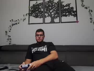 Austriangamercouple stream image from June 02, 2025