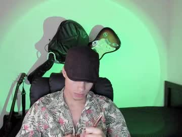 Zenhzu Chaturbate stream image from June 02, 2025