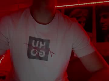 Wetmove Chaturbate stream image from June 03, 2025