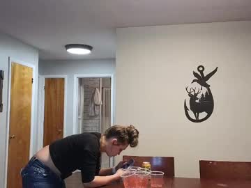 Pettyxpoison Chaturbate stream image from June 03, 2025