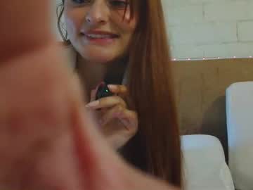 Ambarsweetie Chaturbate stream image from June 03, 2025