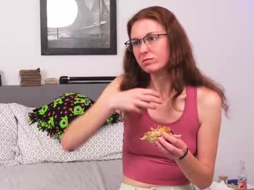 Ellie_Murphy Chaturbate stream image from June 03, 2025