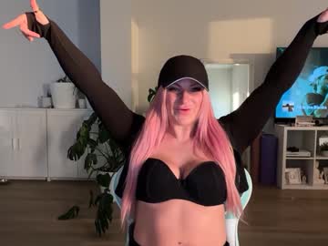Prettydamnpeachy Chaturbate stream image from June 03, 2025