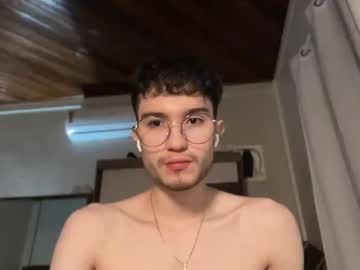 Sirfap15 Chaturbate stream image from June 03, 2025