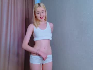 _Starshine Chaturbate stream image from June 03, 2025