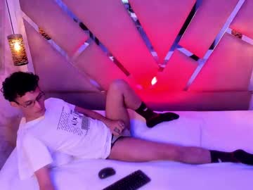 Axelfoul Chaturbate stream image from June 03, 2025