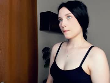 Esmaclay Chaturbate stream image from June 03, 2025
