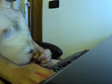 Aquiladorata Chaturbate stream image from June 03, 2025