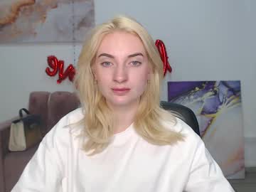 Ninarichis Chaturbate stream image from June 03, 2025