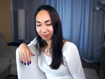 Darlinegreenwood Chaturbate stream image from June 03, 2025