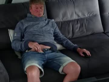 Dontacho Chaturbate stream image from June 03, 2025