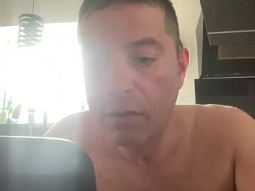 Guil0 Chaturbate stream image from June 03, 2025