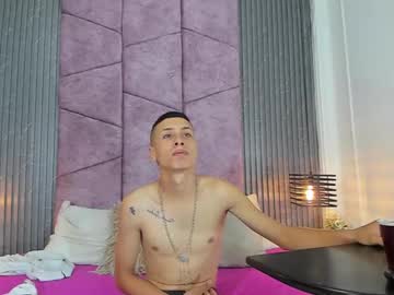 Cattyandnicky Chaturbate stream image from June 03, 2025