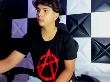 Dani_Cumboy Chaturbate stream image from June 03, 2025