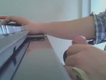 Jibey2512 Chaturbate stream image from June 03, 2025