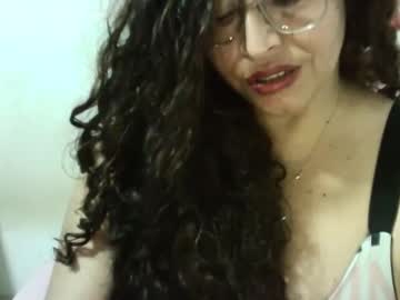 Zusanahot Chaturbate stream image from June 03, 2025