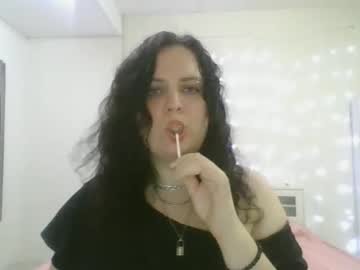 Myrabane Chaturbate stream image from June 03, 2025