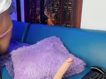 Giaa_Rossi Chaturbate stream image from June 03, 2025