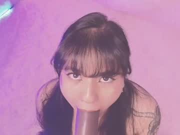 Lili_Tay Chaturbate stream image from June 03, 2025