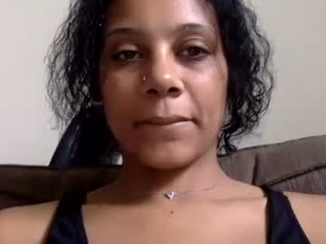 Pinkmonae Chaturbate stream image from June 03, 2025