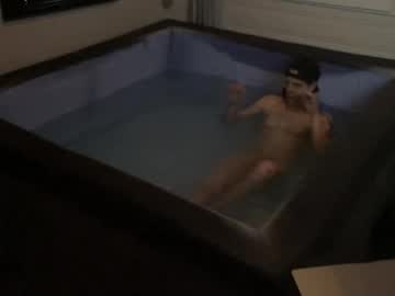 Madameglowhole Chaturbate stream image from June 03, 2025