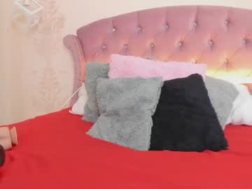 Leexirose Chaturbate stream image from June 03, 2025