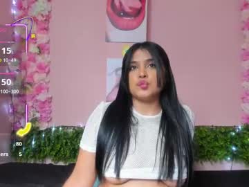 Lucia_Collins__ Chaturbate stream image from June 03, 2025