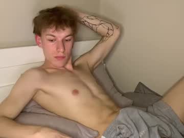 Maxyouni Chaturbate stream image from June 03, 2025