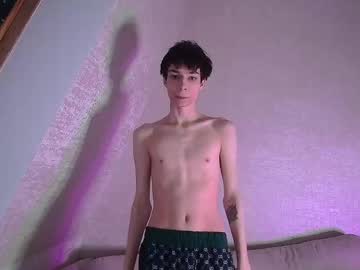 Adam_Kpoy Chaturbate stream image from June 03, 2025
