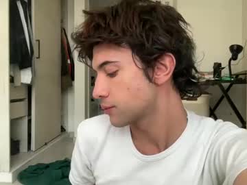 Fletir13 Chaturbate stream image from June 03, 2025