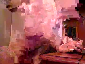 Noemybaby Chaturbate stream image from June 03, 2025