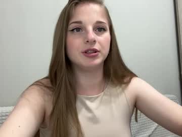 Star_Girlish Chaturbate stream image from June 03, 2025