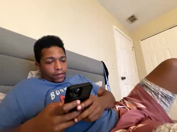 Cubangold420 Chaturbate stream image from June 04, 2025