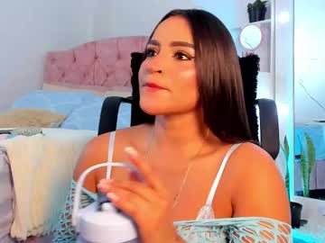 Alicekiing_ Chaturbate stream image from June 04, 2025