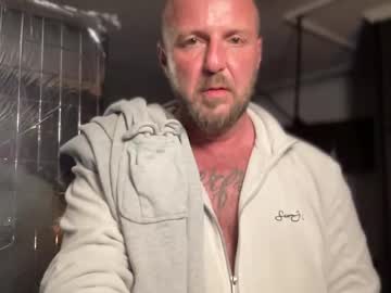 Okyxxxx Chaturbate stream image from June 04, 2025