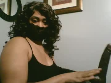 Sensualsavannah8 Chaturbate stream image from June 04, 2025